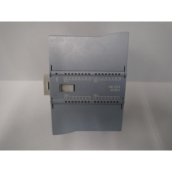 SIEMENS 6ES7223-1PL30-0XB0