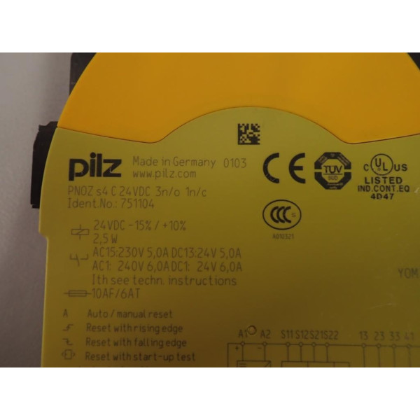 PILZ 751104