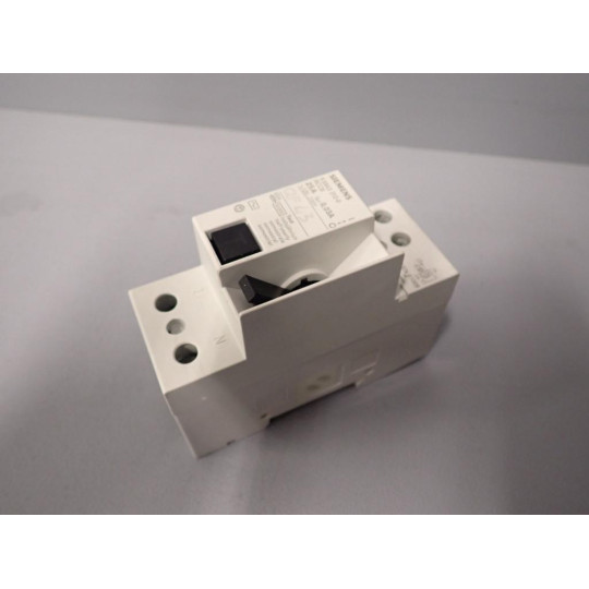 SIEMENS  5SM3312-0