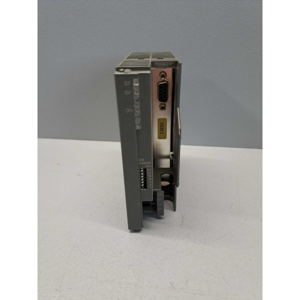 SIEMENS  6ES7153-1AA03-0XB0