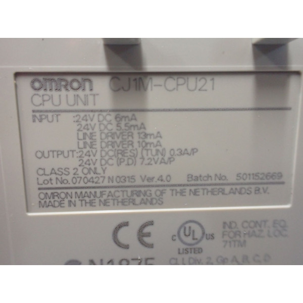 OMRON CJ1M-CPU21