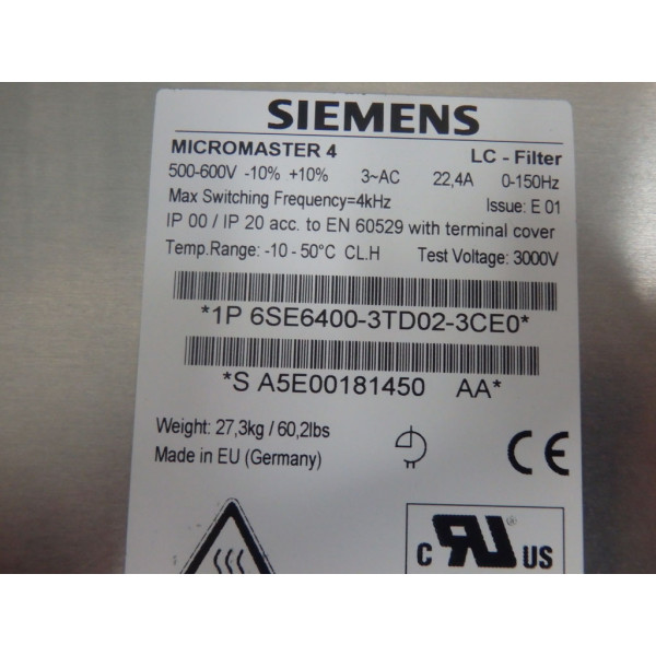 SIEMENS 6SE6400-3TD02-3CE0