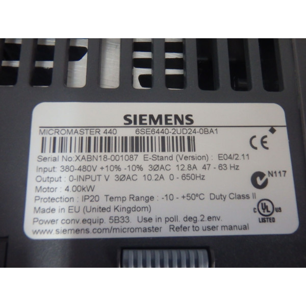 SIEMENS 6SE6440-2UD24-0BA1