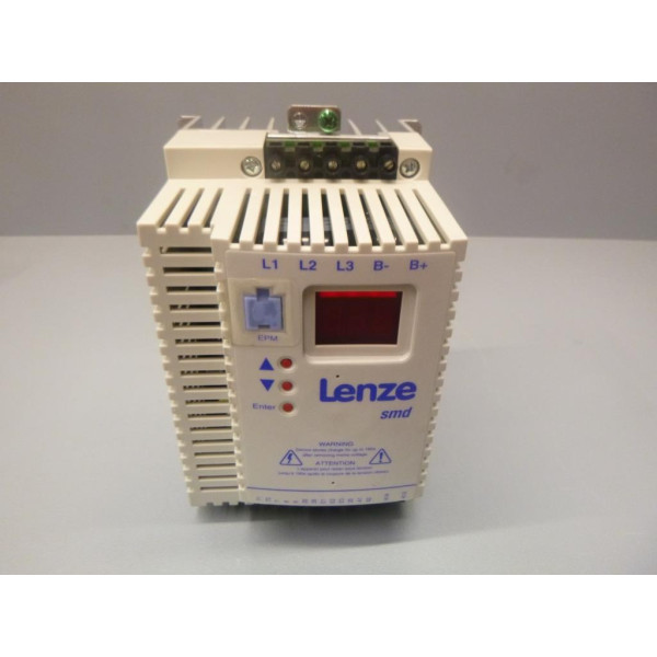 LENZE ESMD152L4TXA000XX1F22