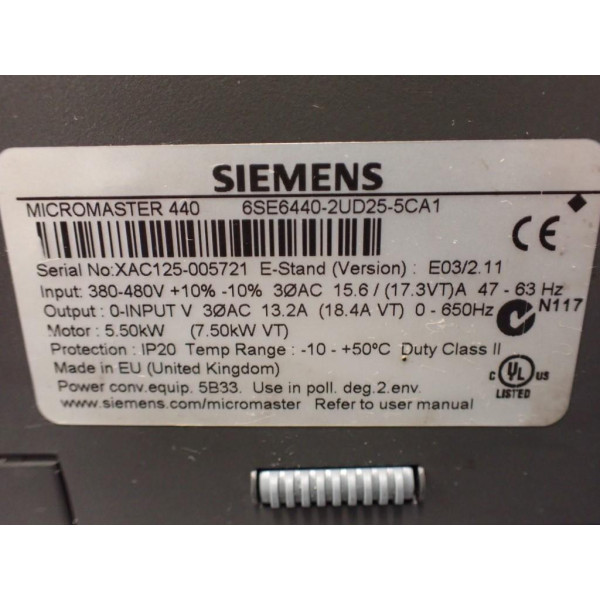 SIEMENS 6SE6440-2UD25-5CA1