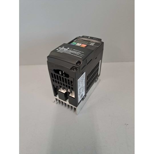 OMRON 3G3MX2AB004E