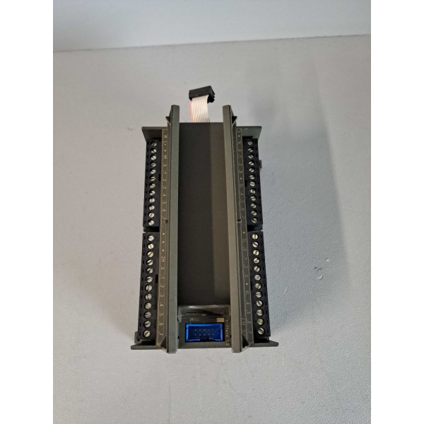 SIEMENS  6ES72231PL210XA0