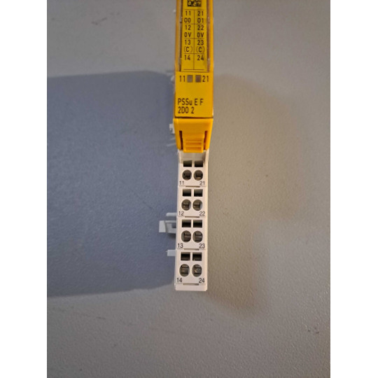 PILZ PSSUEF2DO2  V1.1