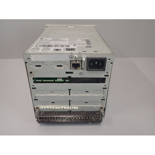 EUROTHERM 6100A/U06/XXX/PANEL/NOLCK/SLV/VH/NOITPS/XXXXXX/032M.....