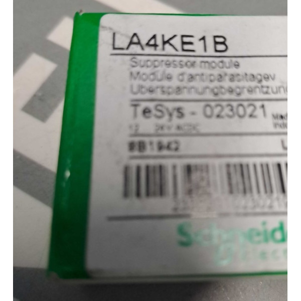 SCHNEIDER  LA4KE1B