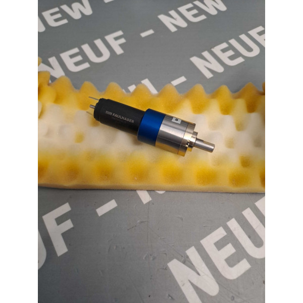 FAULHABER 2342S024CR + 30/1S-43:1