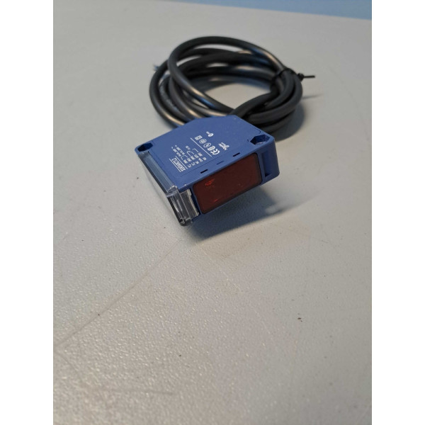 TÉLÉMÉCANIQUE  XUK0ARCTL2