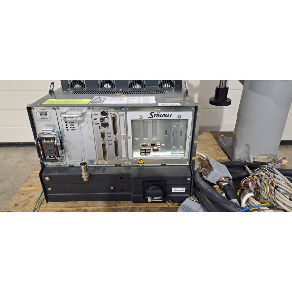 STAUBLI  ROBOT TS60-CS8C