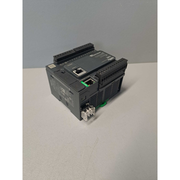 SCHNEIDER TM221CE24R