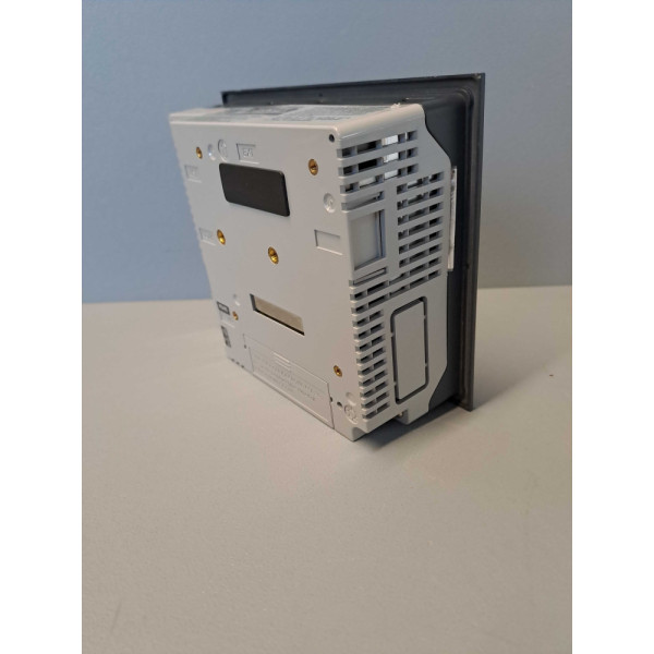SCHNEIDER  XBTGT2120