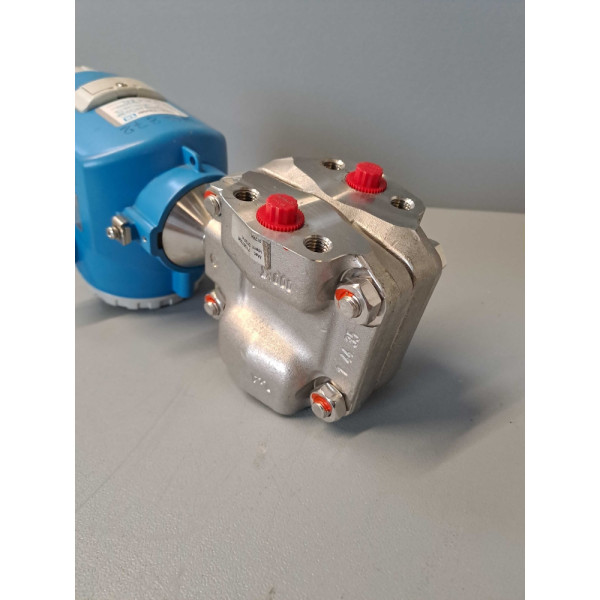 ENDRESS HAUSER  PMD70AAJ7DB2BAA