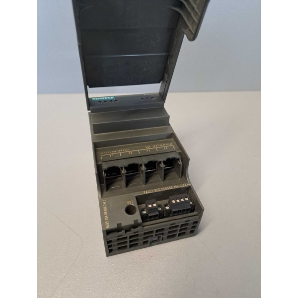SIEMENS  6GK52040BA002AF2