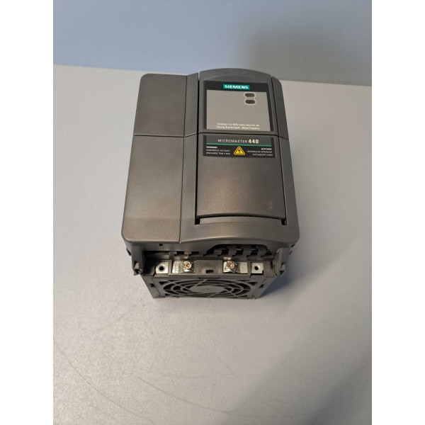 SIEMENS  6SE64402AD230BA1