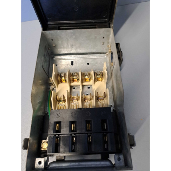 TÉLÉMÉCANIQUE  KSA05SF4