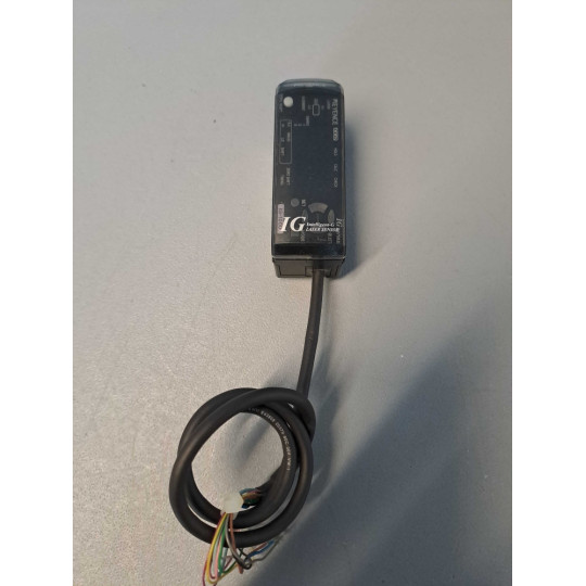 KEYENCE IG1000