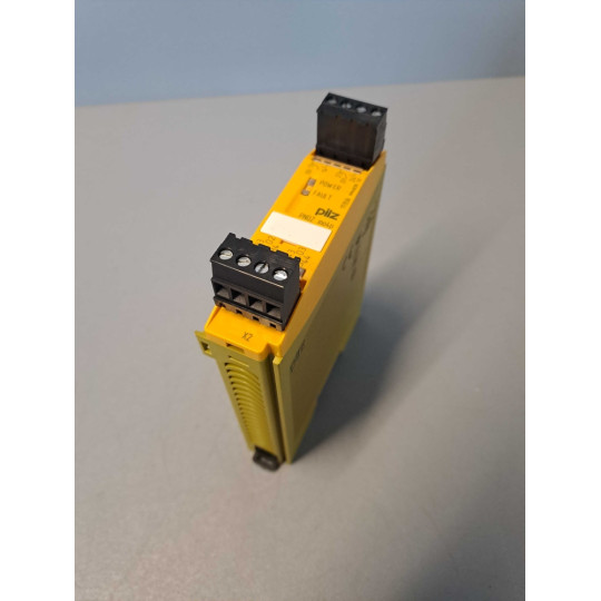 PILZ 773536