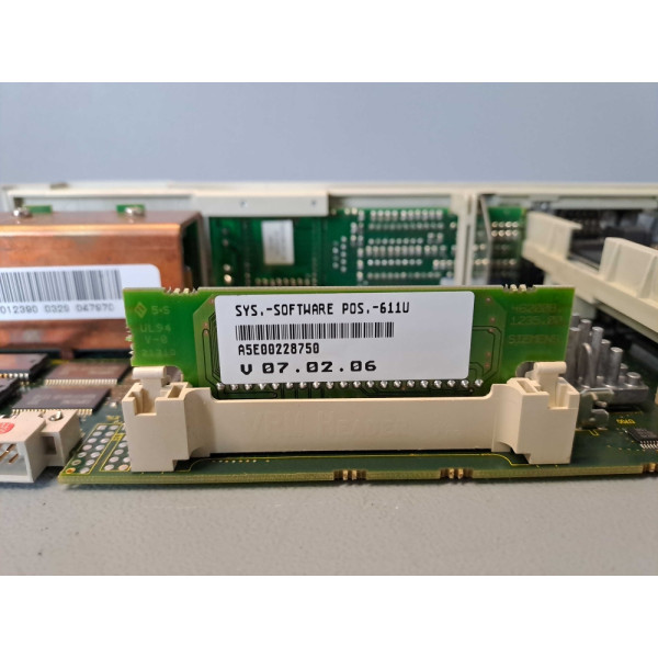 SIEMENS  6SN11181NH010AA0