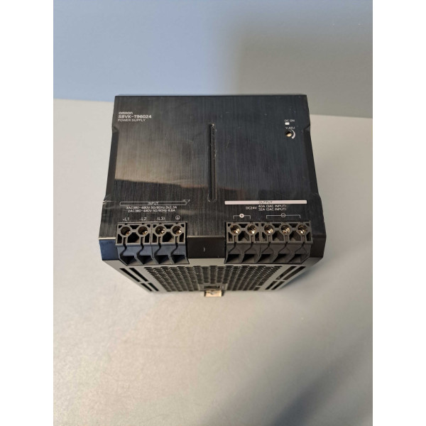 OMRON S8VKT96024
