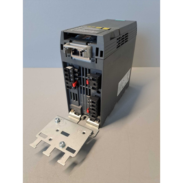 SIEMENS 6SL32101KE158UF2