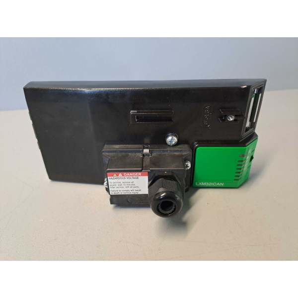 SCHNEIDER  LXM32ICAN