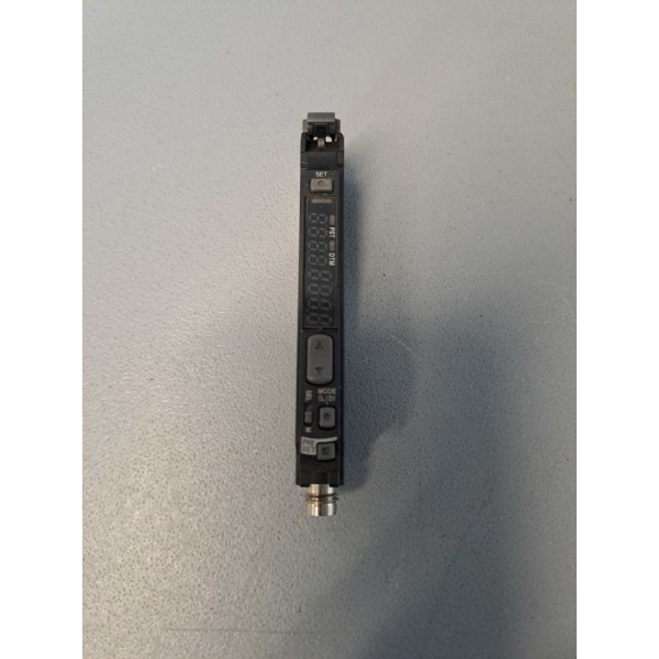 KEYENCE LVN11CP
