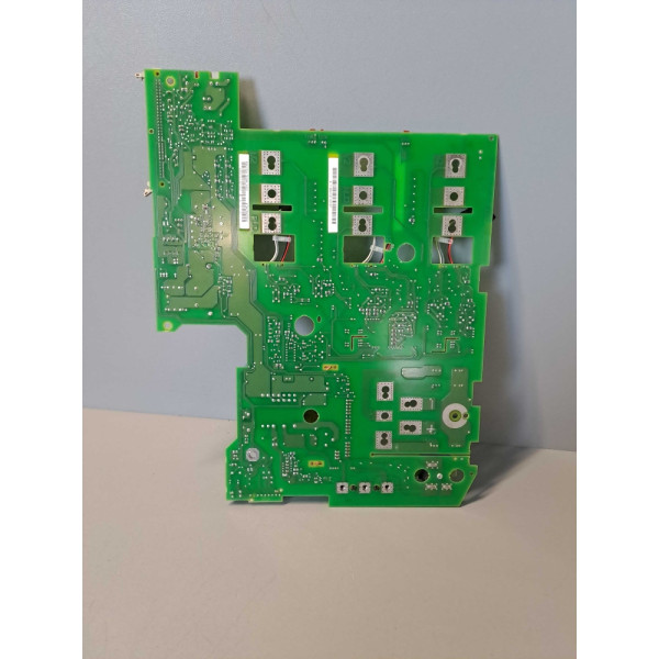 SIEMENS  6SE70247ED841HF3