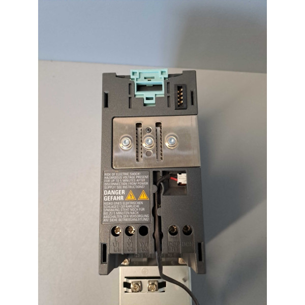 SIEMENS  6SL32101SB123UA0