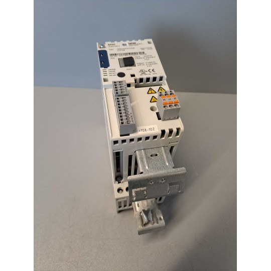 LENZE E84AVSCE3712SX0