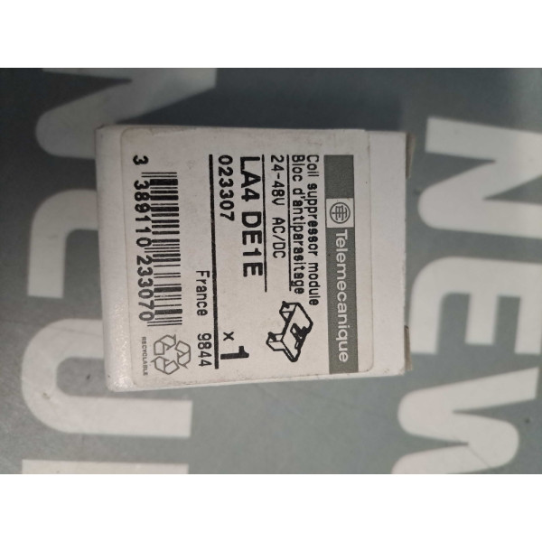 TÉLÉMÉCANIQUE  LA4DE1E