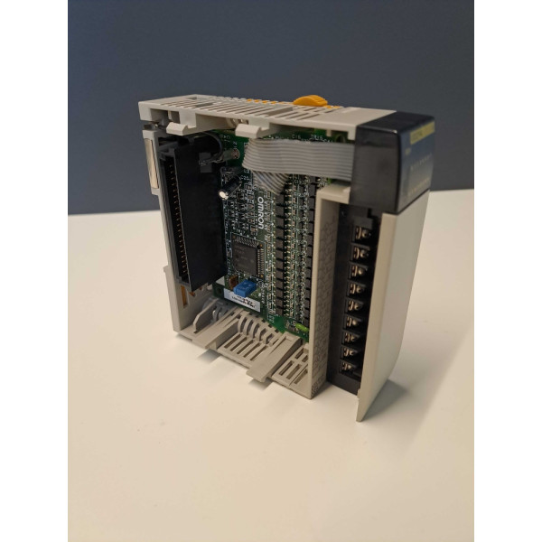 OMRON  CQM1-OD214