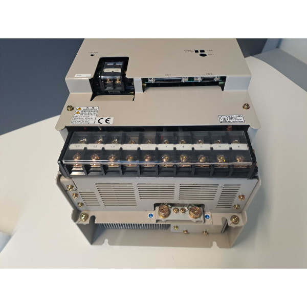 OMRON  R88DUT160VE