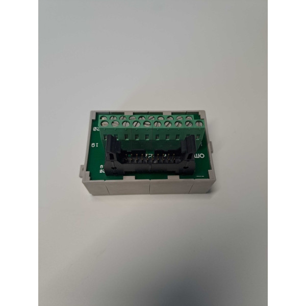 OMRON  XW2B20G4