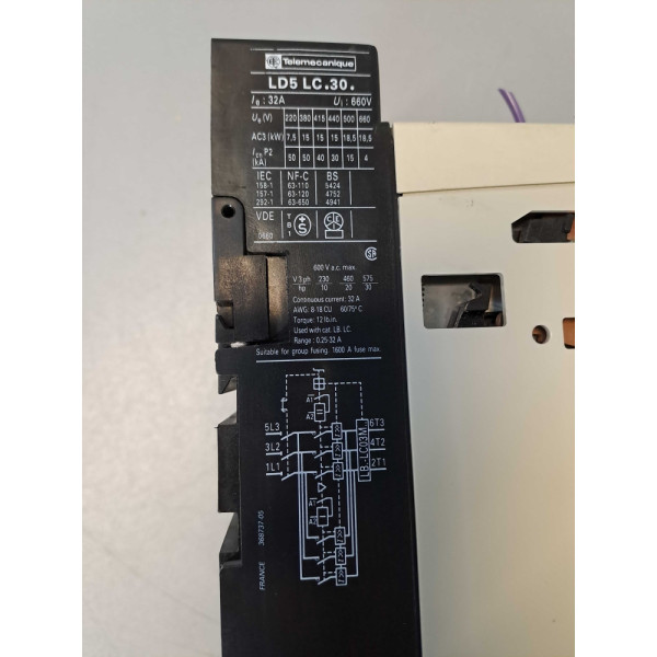 SCHNEIDER  LD5LC030