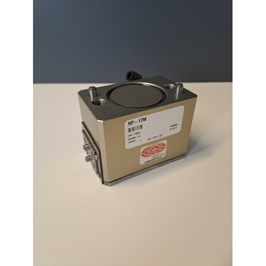 DESTACO RP17M