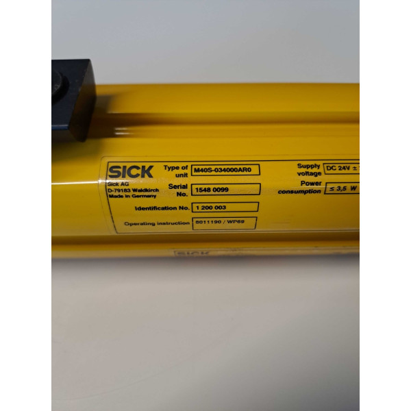 SICK M40E034010RR0 + M40S034000AR0