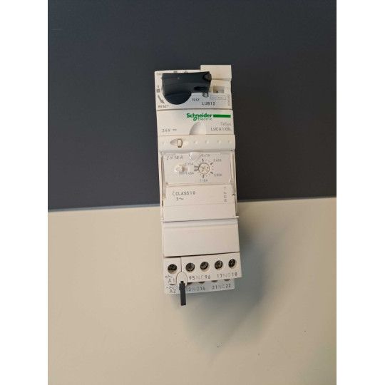 SCHNEIDER  LUCA1XBL + LUB12