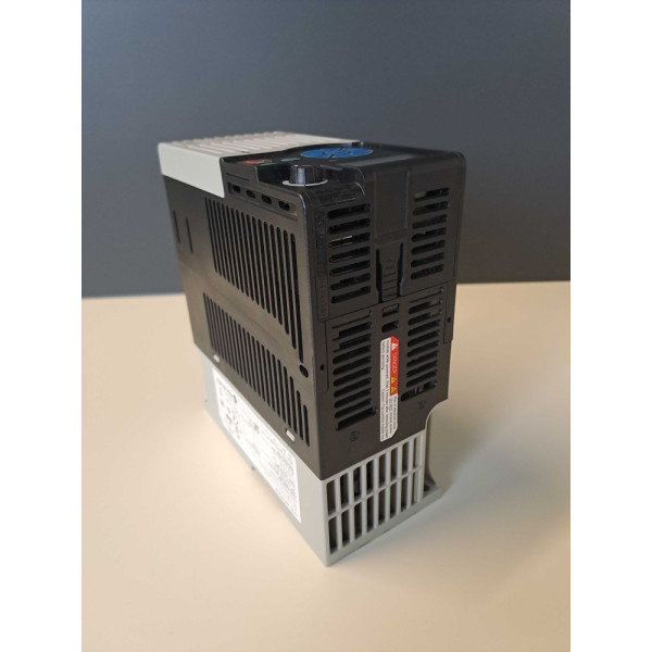 ALLEN-BRADLEY  25BD2P3N104