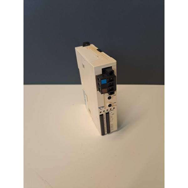 SCHNEIDER  TWDN0I10M3
