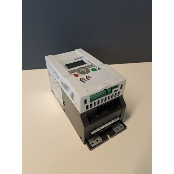 EATON  MMX12AA7D0F00