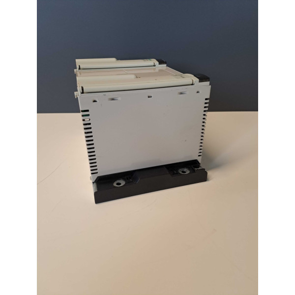 SCHNEIDER  TSXSUP1101
