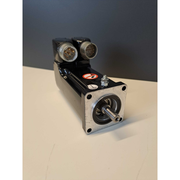 SCHNEIDER  SH0558005000000001000