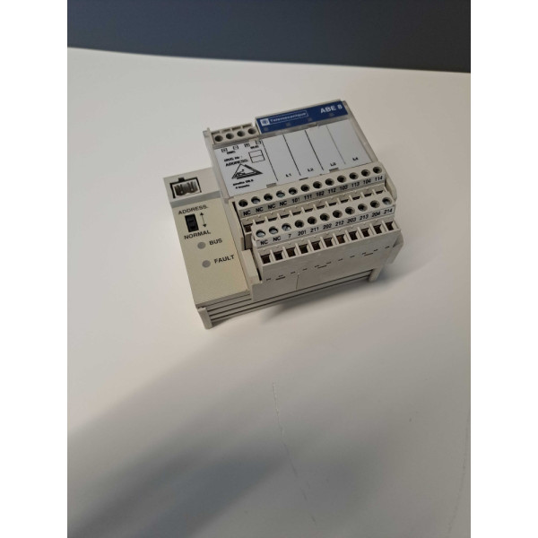 TÉLÉMÉCANIQUE  ABE8S40SB00