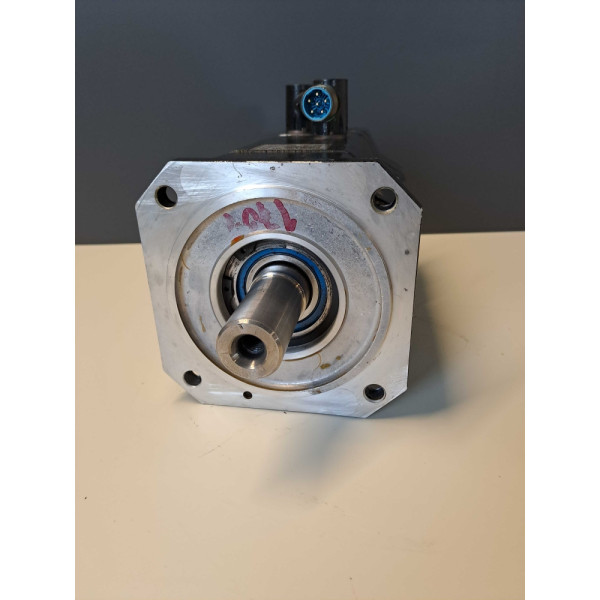 SIEMENS  1FK60836AF711AG0