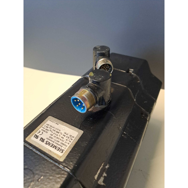 SIEMENS  1FK60836AF711AG0