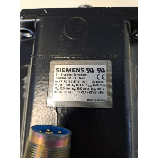 SIEMENS  1FK60836AF711AG0